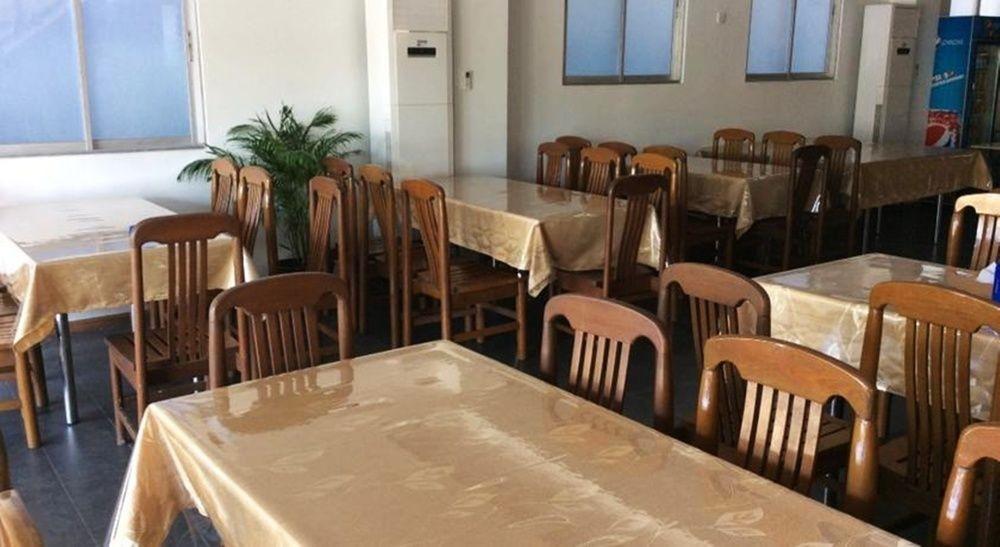 Star Max Hotel Yangon Esterno foto