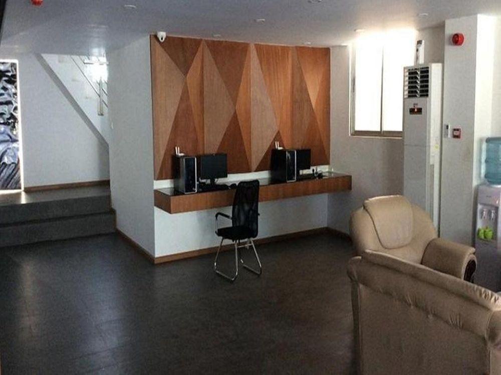Star Max Hotel Yangon Esterno foto